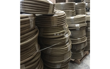 仿真樹(shù)藤穿線管