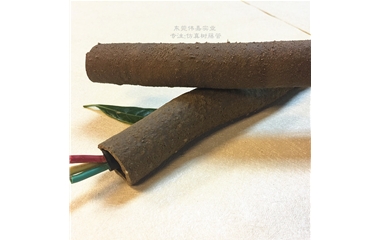仿真樹(shù)藤穿線管
